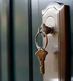 Lock Safe Services West Newton, MA 617-712-1220 - locksmith-service-around-me